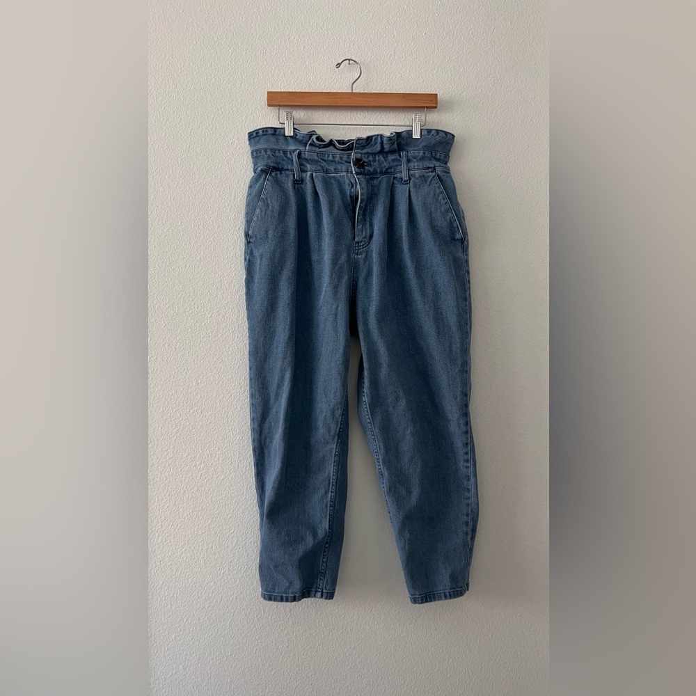 Who What Wear paper sack jeans size 14
